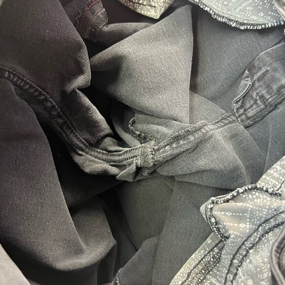 Torrid Jeans Women's 26 R Black High Rise Curvy Premium Stretch Normcore - Picture 12 of 13